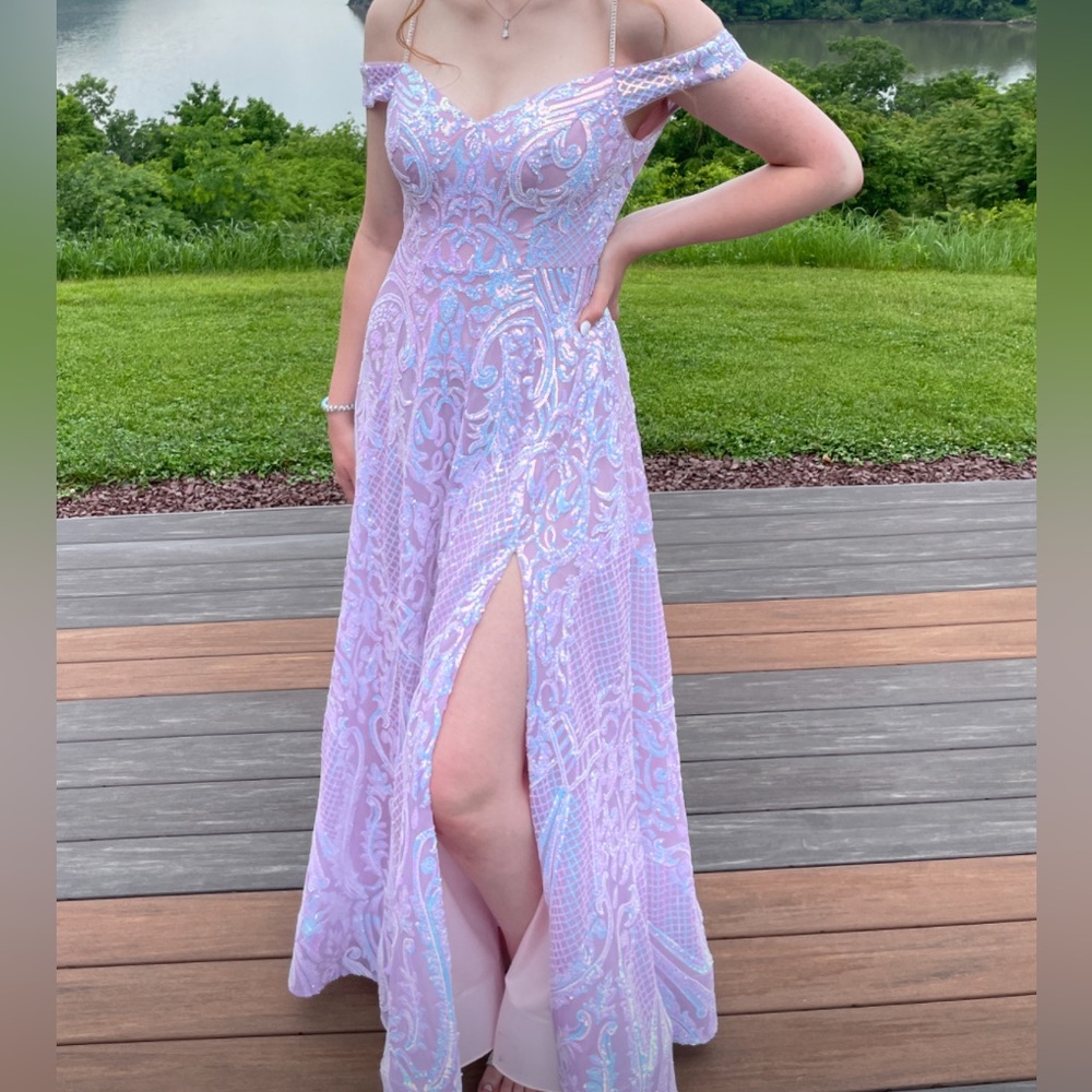 David’s Bridal stunning off the shoulder prom dress worn once